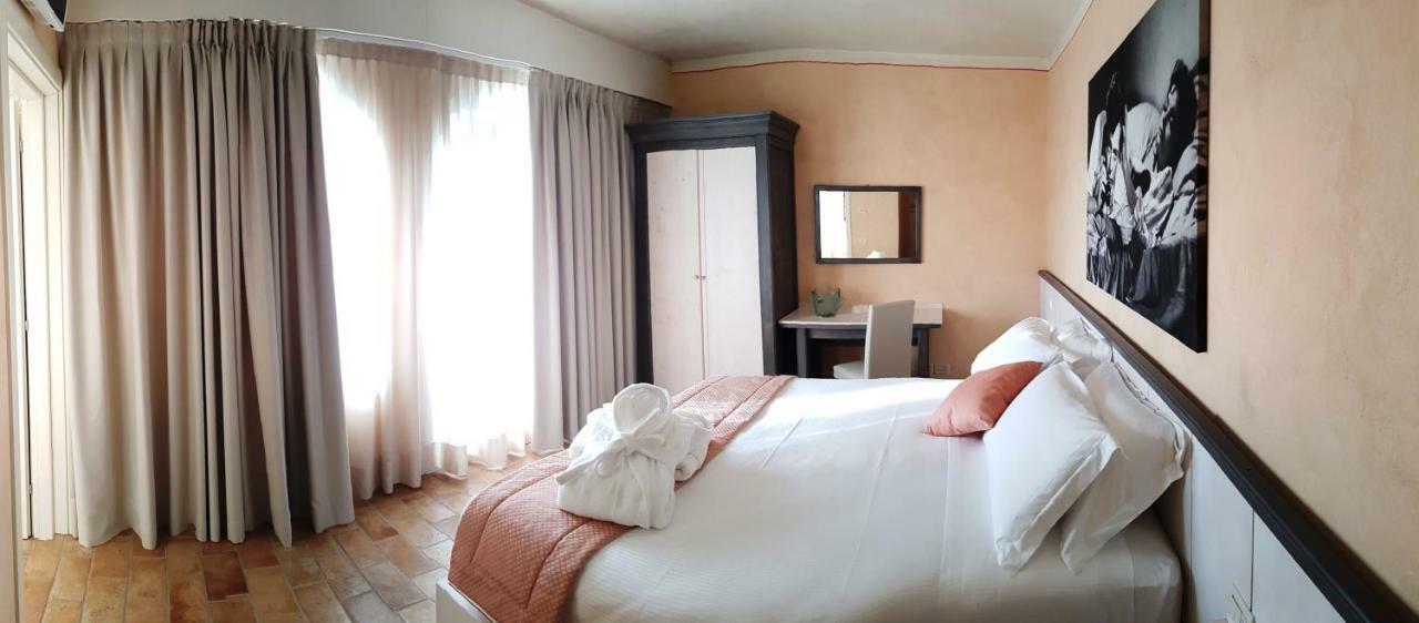 Hotel Locanda Dolce Vita サン・ドナ・ディ・ピアーヴェ エクステリア 写真